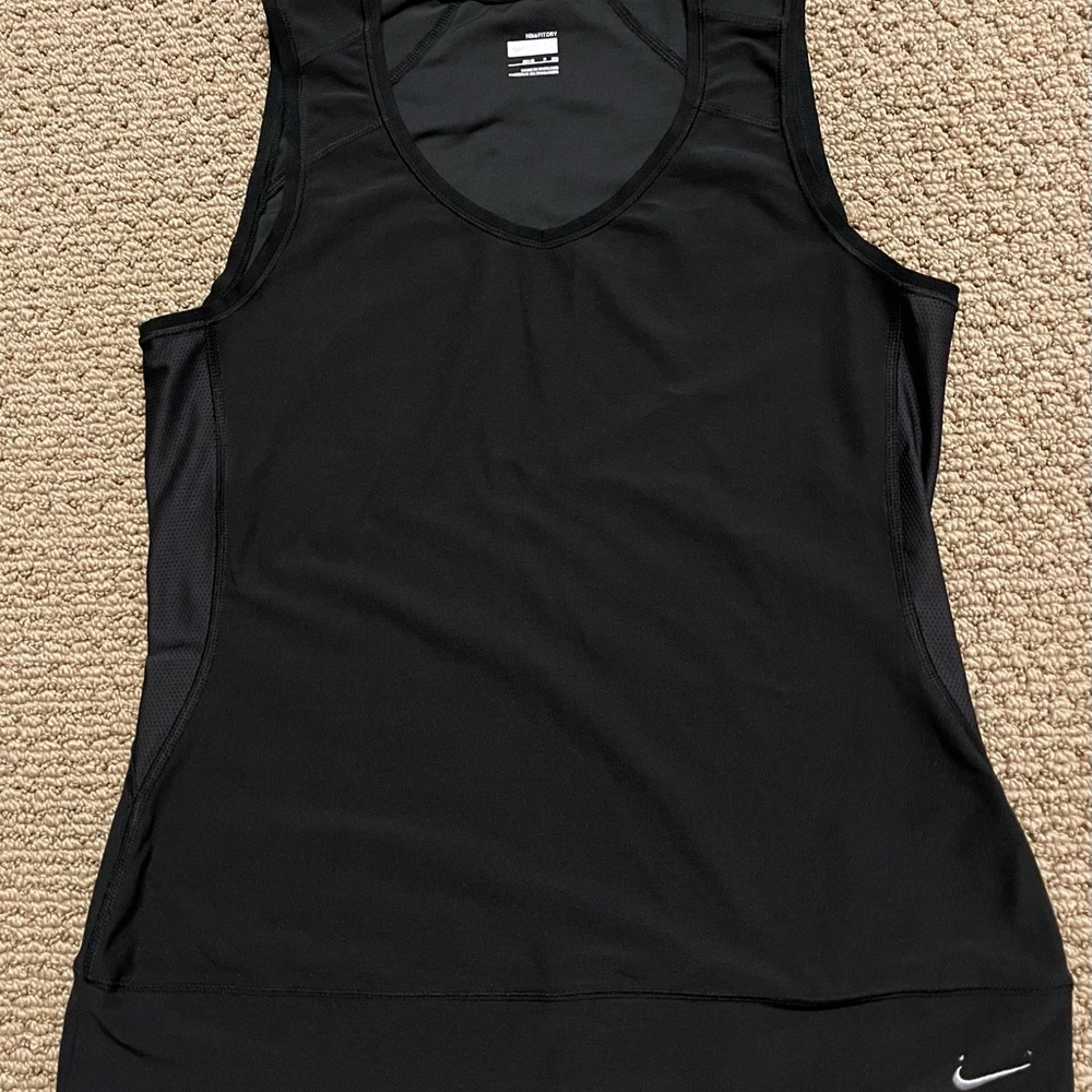 Nike FitDry Tank with Mesh Sides Small (4-6) NWOT